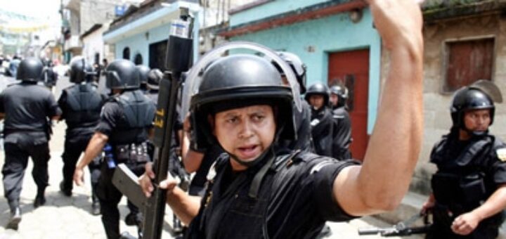 Mordstatistiken i Guatemala är en av de högsta i världen. Det här har också blivit en av de stora valfrågorna.