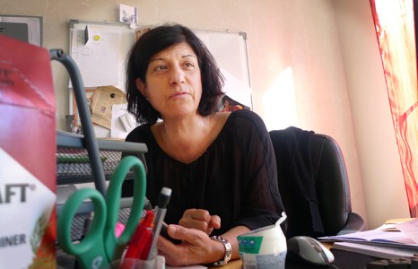 Azam Qarai, Linnamottagningen