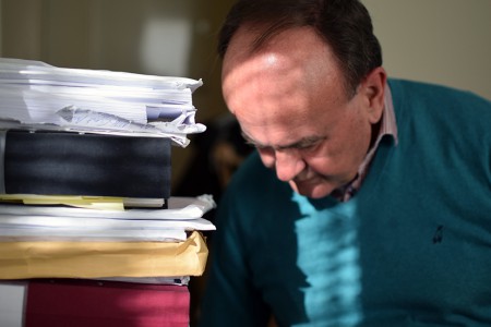 Läkaren Lars Wallstedt är en av de läkare som försöker hjälpa patienter mot försärkringsbolagen. 